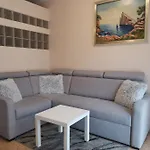 Apartament Spacerowa z balkonem
